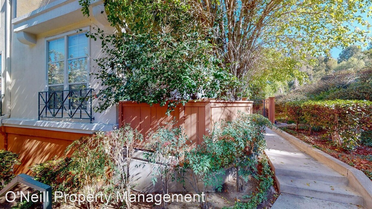 3 Br 3 Bath House 8130 E Naples Ln House For Rent In Anaheim Ca Apartments Com