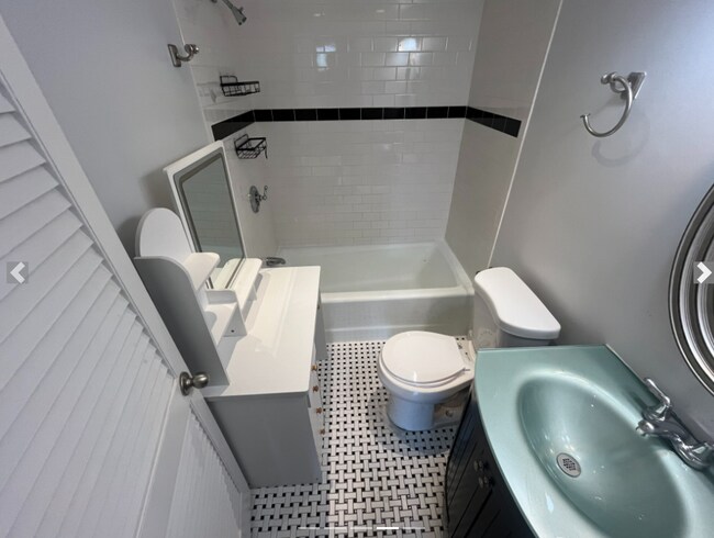 Foto del edificio - 109 Beacon St