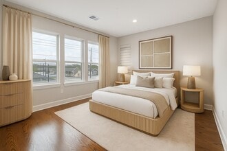 Building Photo - 1518 Houston Ave