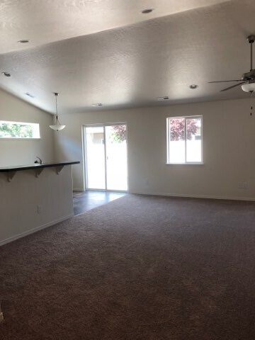 Foto del edificio - WELCOME TO YOUR NEW HOME AT TAYLOR COTTAGE...