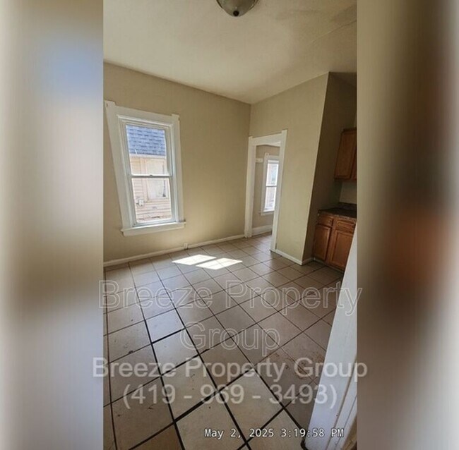 Building Photo - 1413 Colburn St