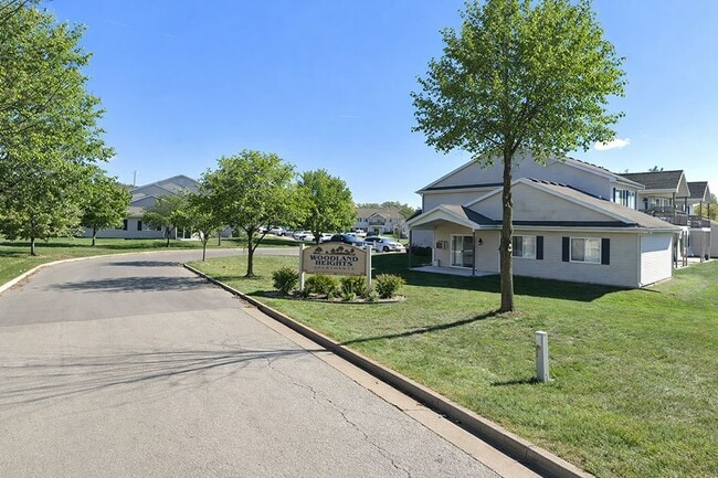 Building Photo - Woodland Heights
