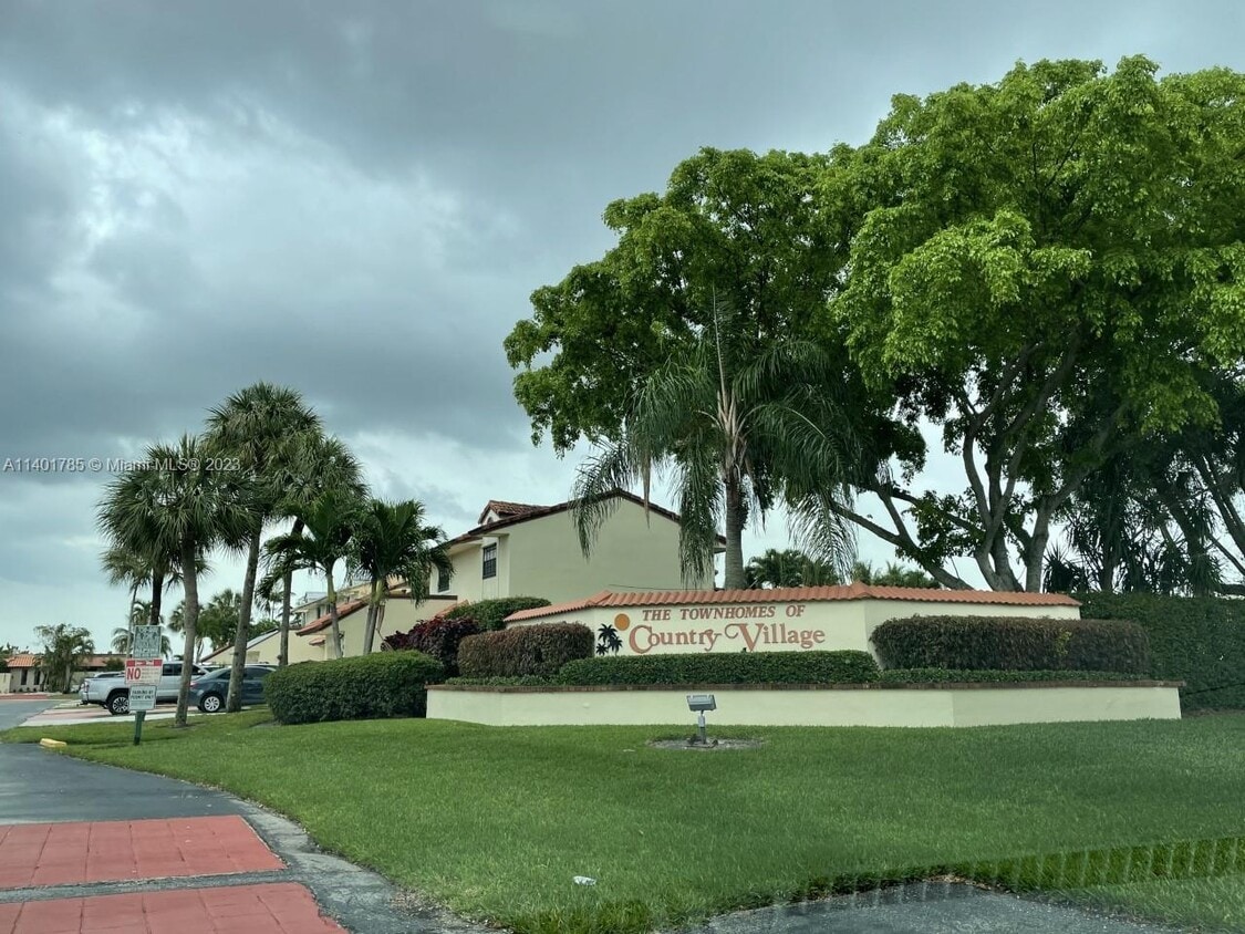 6341 NW 190th Terrace, Hialeah, FL 33015 House for Rent in Hialeah