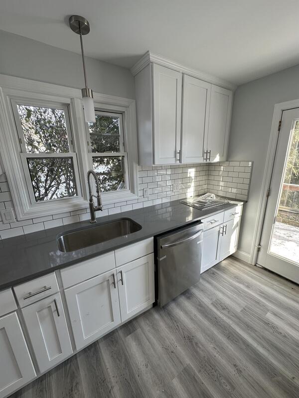 Building Photo - 228 Chesna Dr