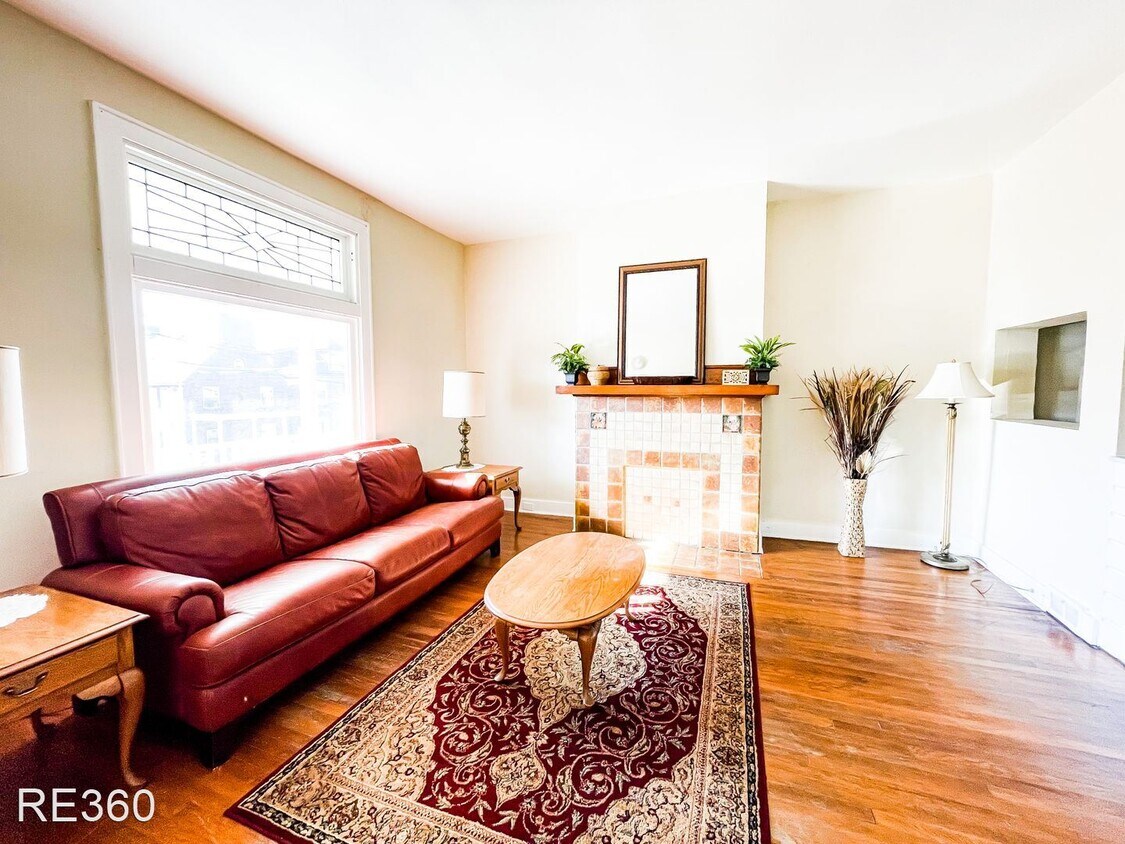 Primary Photo - 4 br, 1 bath House - 433 Winton Mt Washington