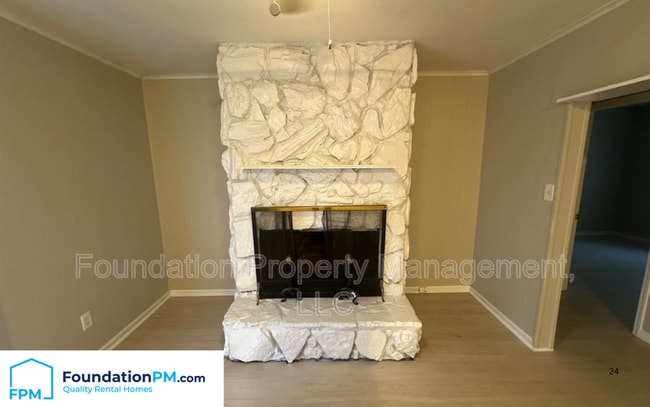 Building Photo - 3193 Rendezvous Ln