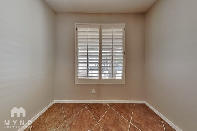 Foto del edificio - 17524 W Mandalay Ln