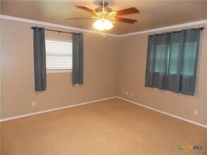 Building Photo - 1309 Azalea Ln