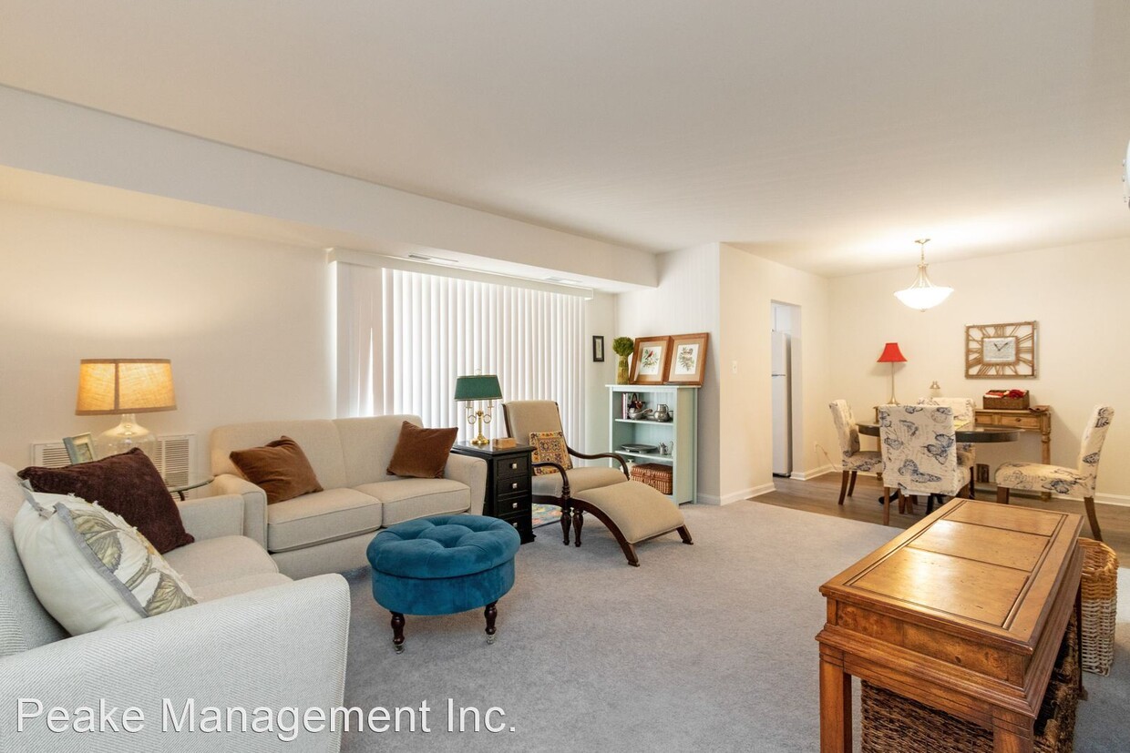 Primary Photo - 1 br, 1 bath House - 2821 Kalmia Lee Court...