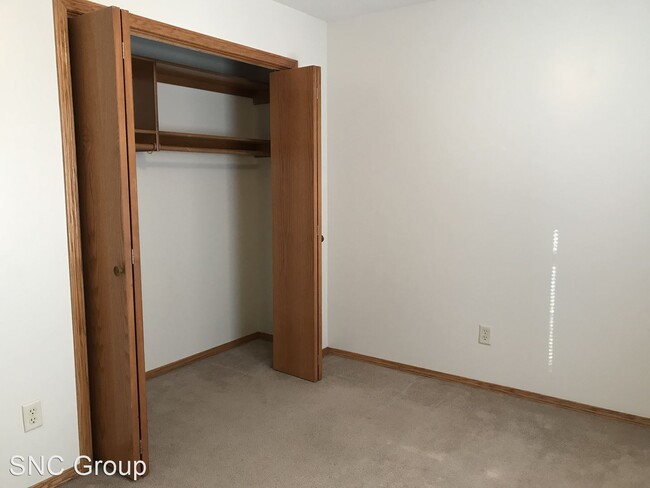 Building Photo - 3 br, 2 bath House - 426 Jones