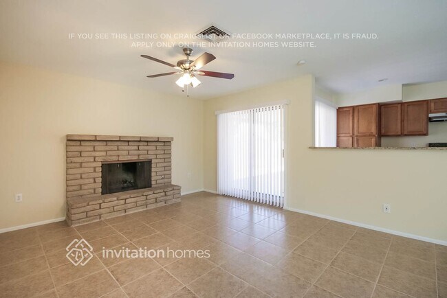 Building Photo - 2751 W Acoma Dr