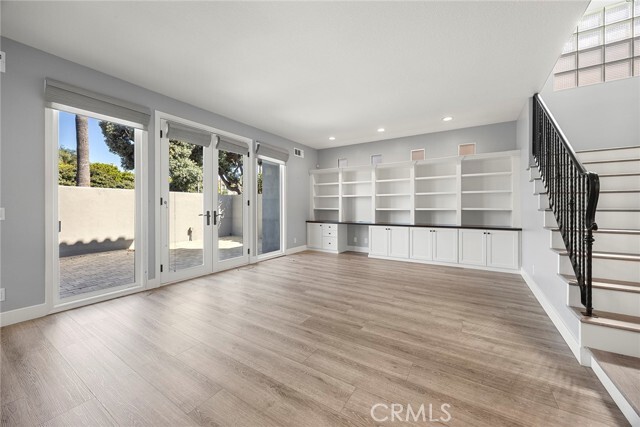 Foto del edificio - 406 Goldenwest St