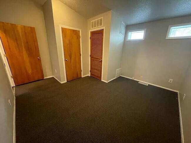 Foto del edificio - 800 W Lindweth Pl