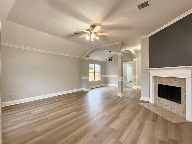 Building Photo - 5223 Mountain Forest Dr
