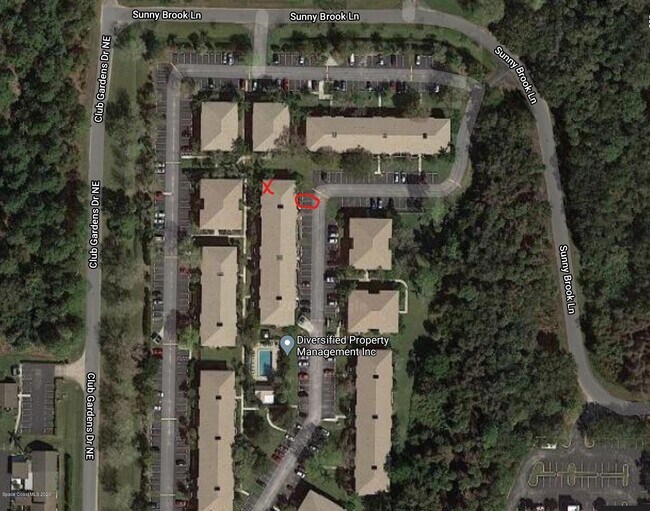 Foto del edificio - 1648 Sunny Brook Ln
