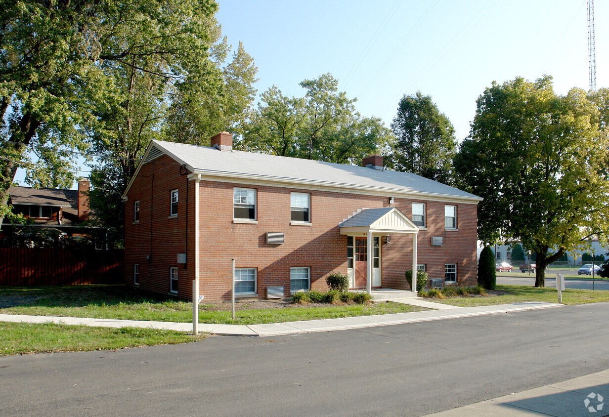 Primary Photo - 1414 Ombersley Ln