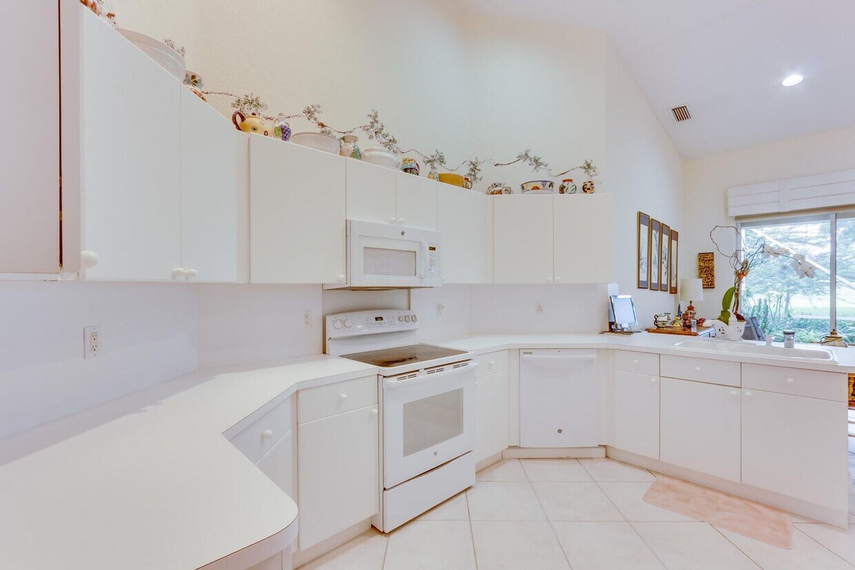 Foto principal - 4702 Carlton Golf Dr