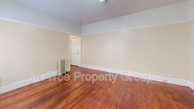 Foto del edificio - 3524 Foothill Blvd