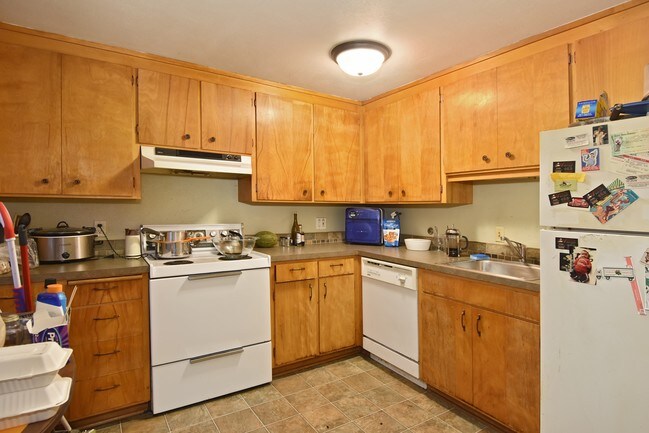 Foto del edificio - 4318 WINSLOW Pl N