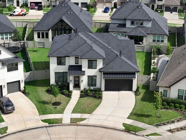 Foto del edificio - 4706 Oak Glen Ct