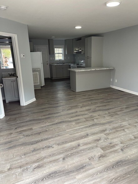 Foto del edificio - 263 Bayless St