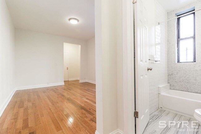 Foto del edificio - 1306 Ocean Ave