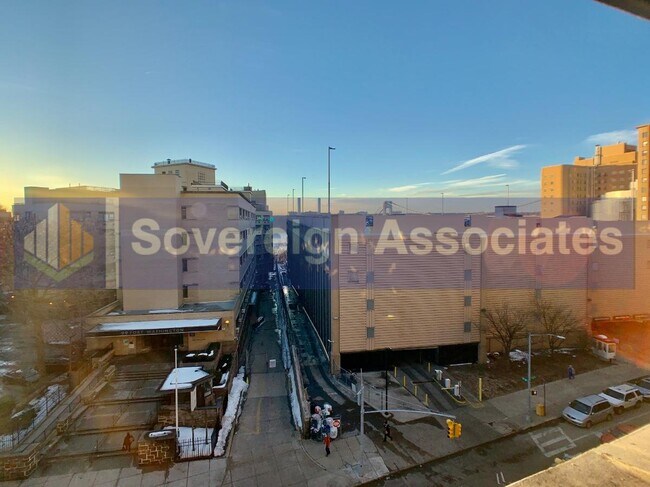 Building Photo - 106 Fort Washington Avenue