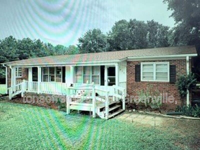 Building Photo - 916 Cross Anchor Rd