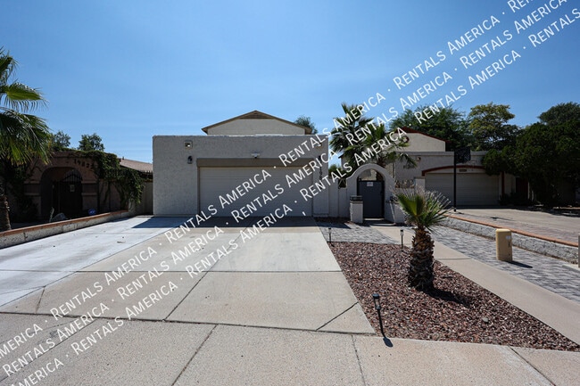 Building Photo - 19826 N 8th Pl