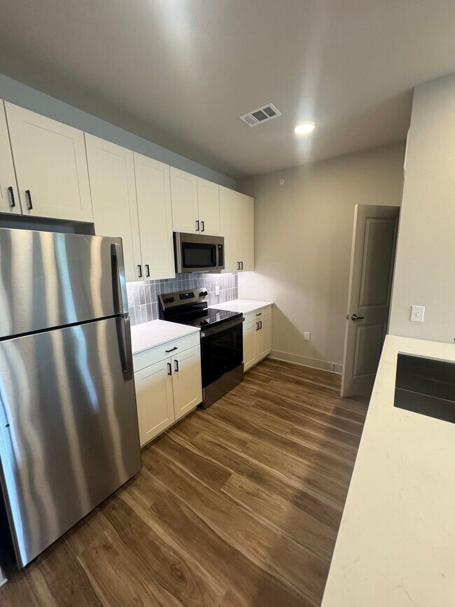 Foto del edificio - 1620 Everitt Trail