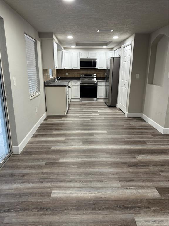 Foto del edificio - 7104 Ingleside Dr