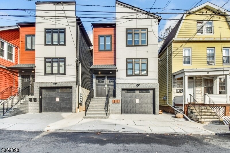 Foto principal - 19 Shaw Ave