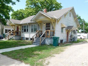 Building Photo - 1116 W Dayton Ave