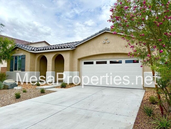 Building Photo - 12594 Ava Loma St