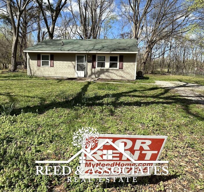 Primary Photo - 3 Bedroom in Millington Home!