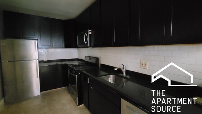 Foto del edificio - 6502 N Leavitt St