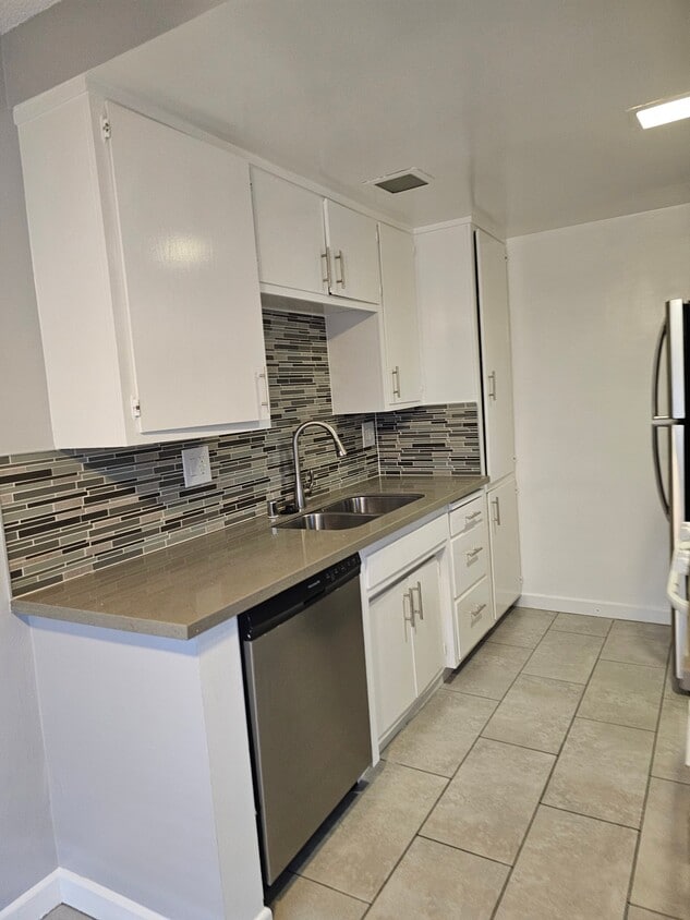 Photo - 20810 Amie Ave (Torrance, CA)