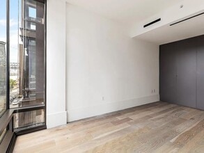 Building Photo - 429 Kent Ave