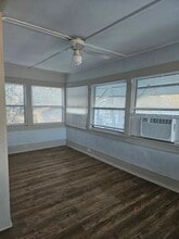 Building Photo - 223-2B2 N Hollywood Ave