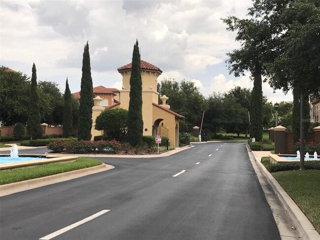 Building Photo - 1704 Lobelia Dr