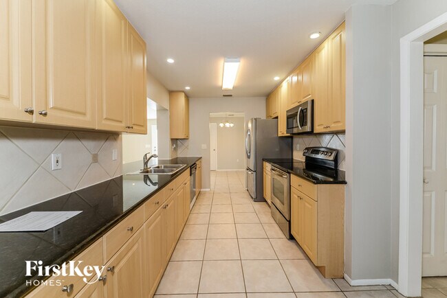 Building Photo - 7403 13th Ave Dr W