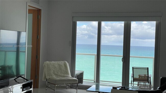 Building Photo - 5701 Collins Ave