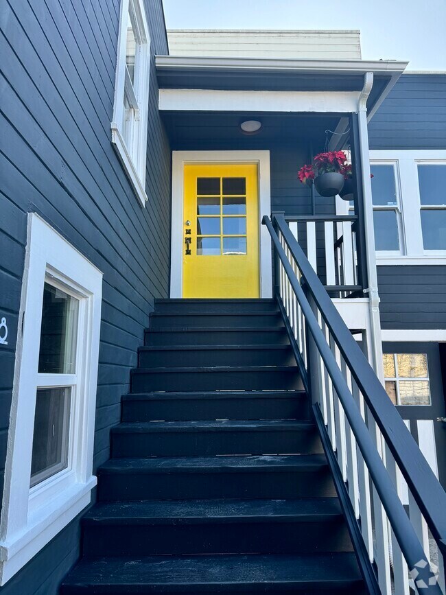 The Gaskill Student Apartments for Rent Oakland, CA 6 Rentals