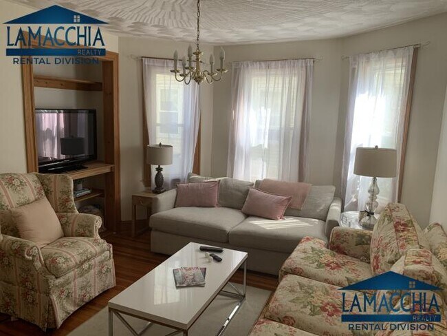 Foto del edificio - 3 bedroom in Brighton MA 02135