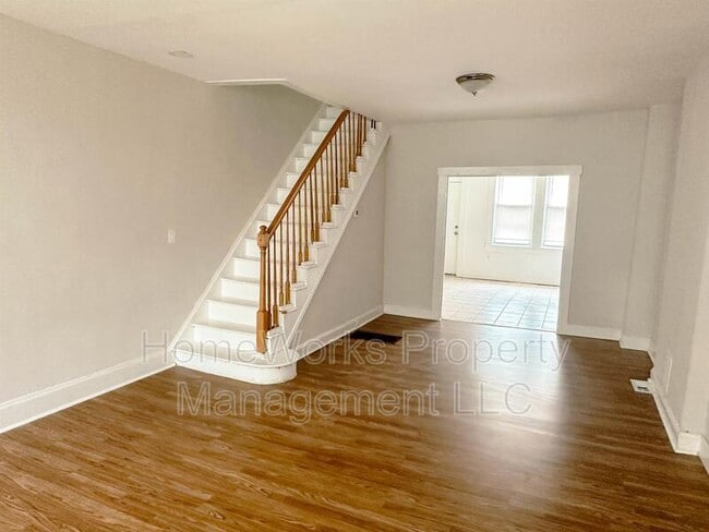 Building Photo - 2506 McHenry St