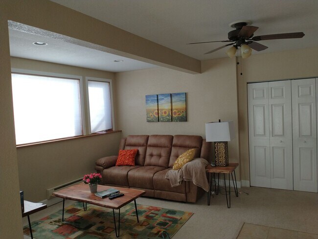 Photo - 2 Bedroom 1 Bath Basement Unit in Lafayette Apartment
