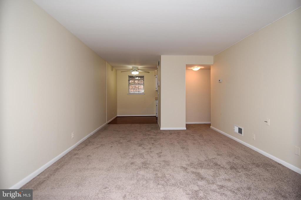 Primary Photo - 4655 28th Rd S