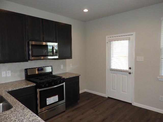 Building Photo - 22115 Great Royal Ln