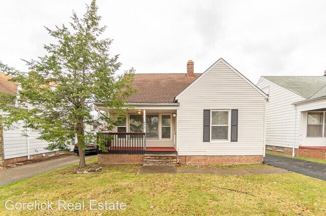 Foto del edificio - 3 br, 1 bath House - 3771 Salisbury Road