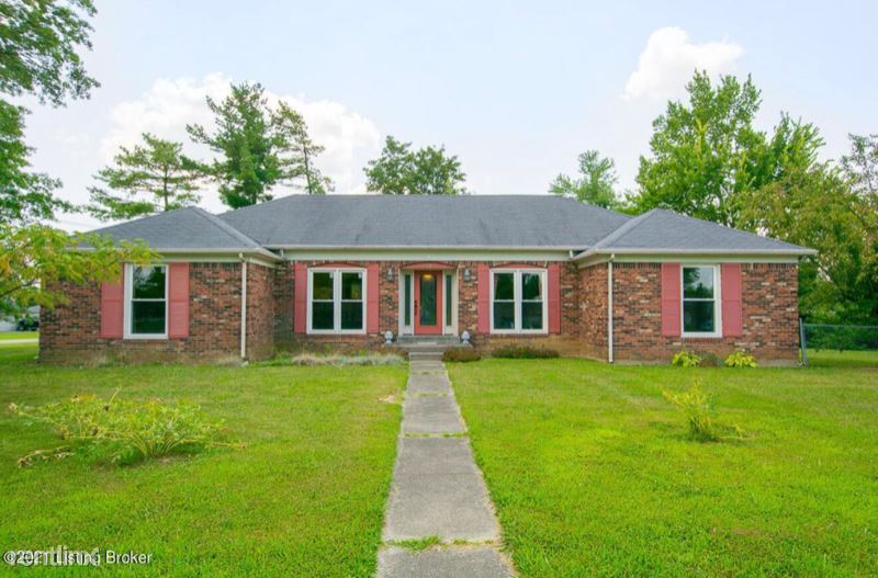 Foto principal - 3 br, 2 bath House - 115 Emma Court